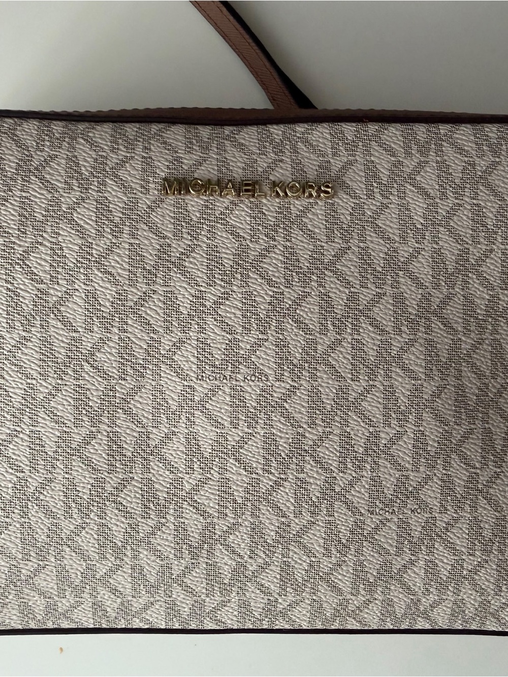 Michael Kors jet set
